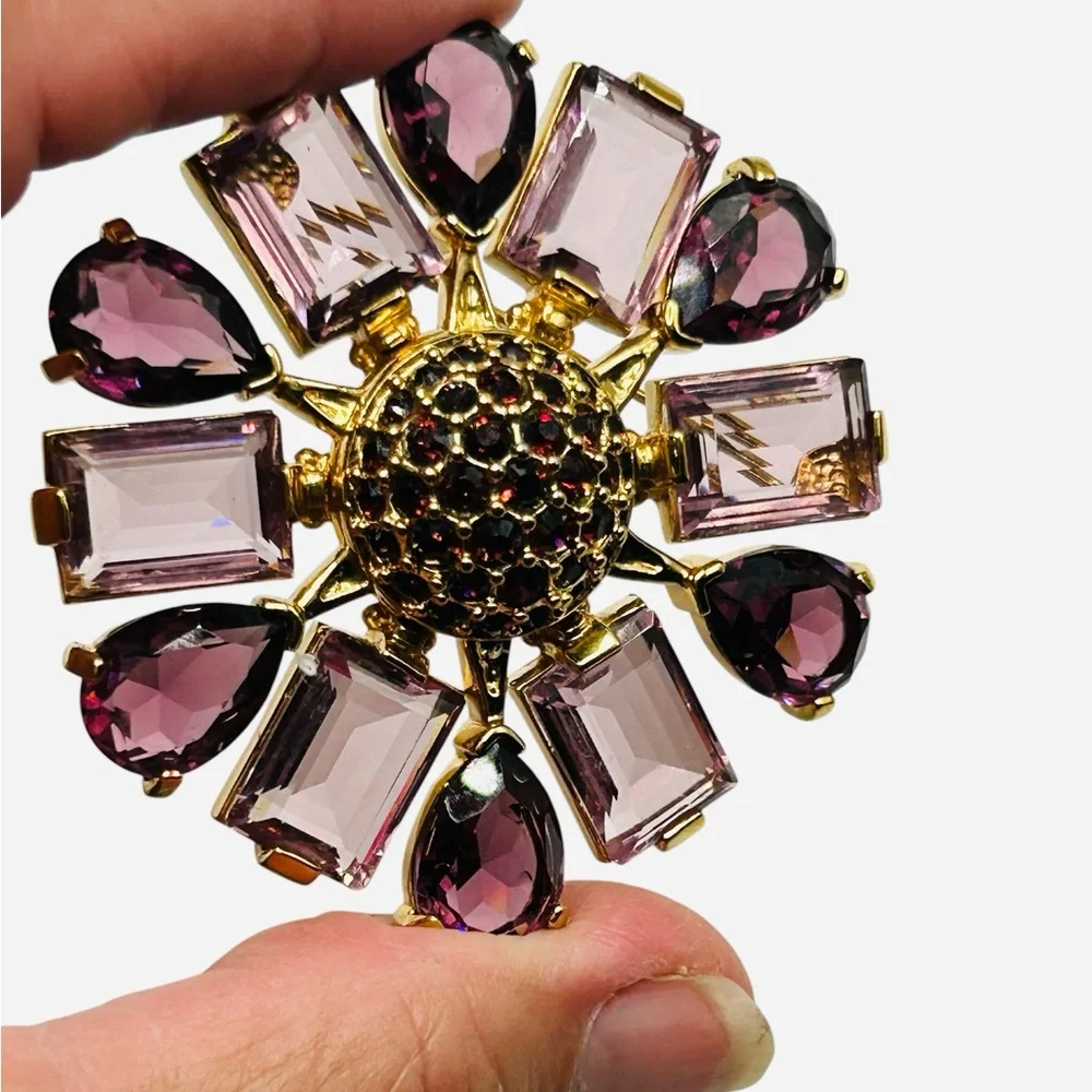 Stunning Signed Swarovski Purple Crystal Flower Brooch